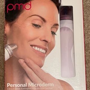 PMD PRO - At home microdermabrasion